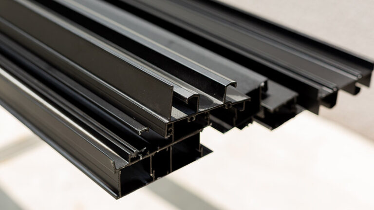 Linha-Gold_e_Linha-Suprema_Miranda_Aluminio_01
